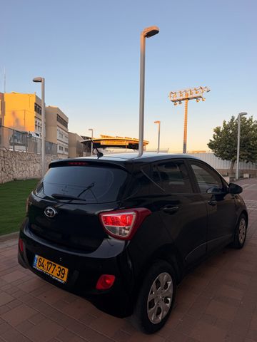 יונדאי i10