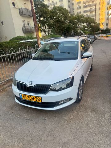 מודעת רכב סקודה פאביה