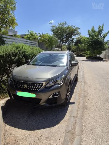 פיג'ו 3008