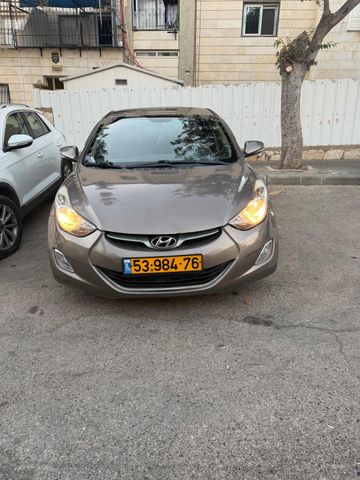 יונדאי I35
