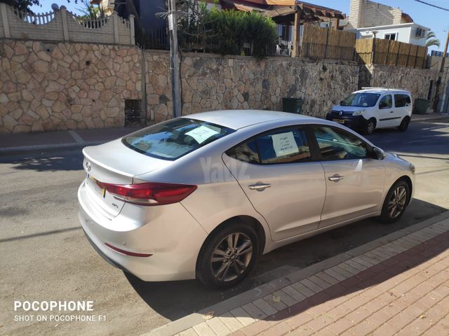 יונדאי אלנטרה