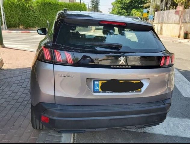 פיג'ו 3008