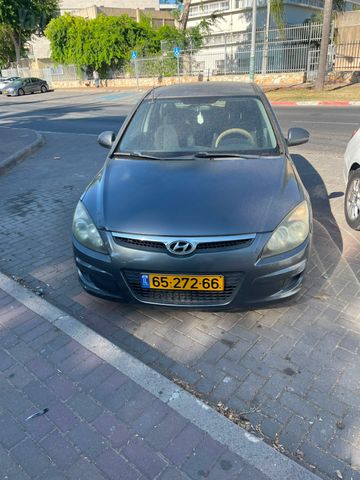 יונדאי i30