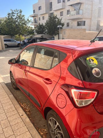 יונדאי i10