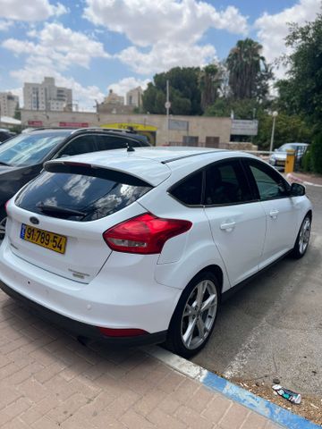פורד פוקוס