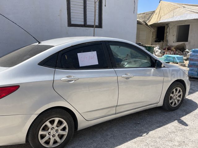 מודעת רכב יונדאי אקסנט i25
