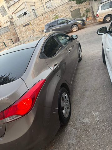 יונדאי I35
