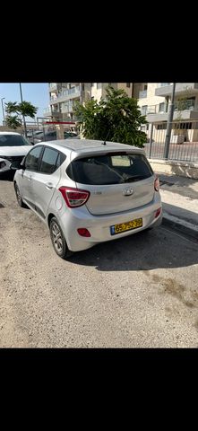 יונדאי i10