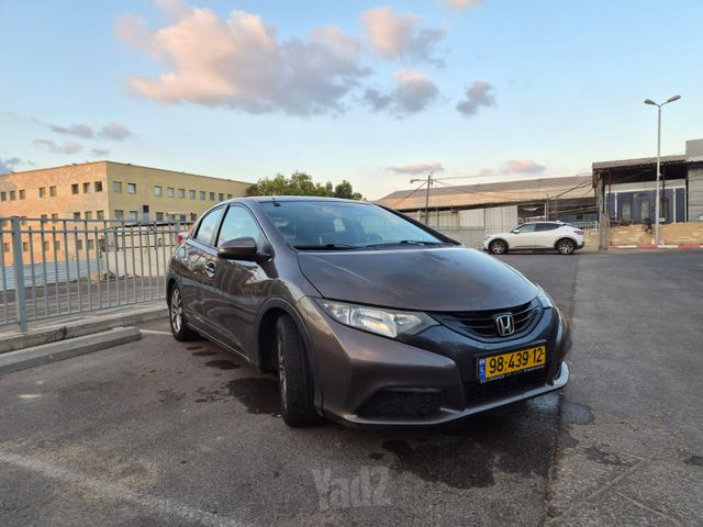 מודעת רכב הונדה סיוויק