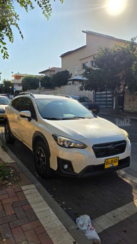 מודעת רכב סובארו XV