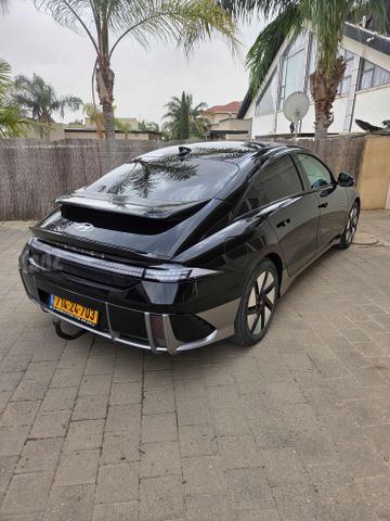יונדאי איוניק 6