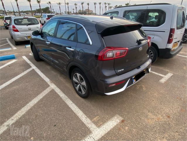 קיה נירו