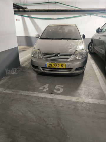 מודעת רכב טויוטה קורולה