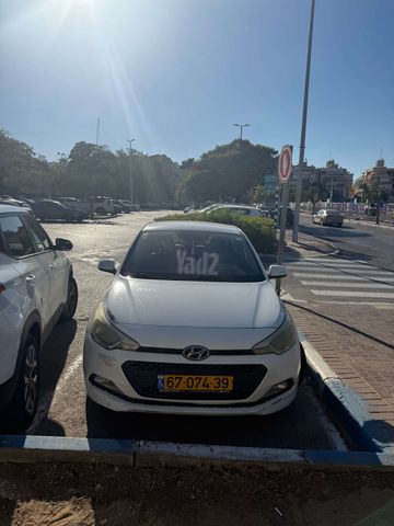 מודעת רכב יונדאי i20