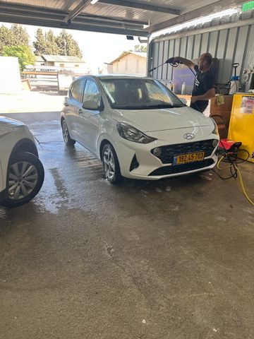 יונדאי i10