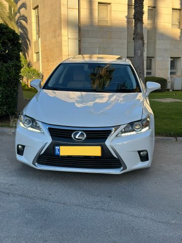 לקסוס CT