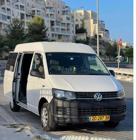 מודעת רכב פולקסווגן טרנספורטר