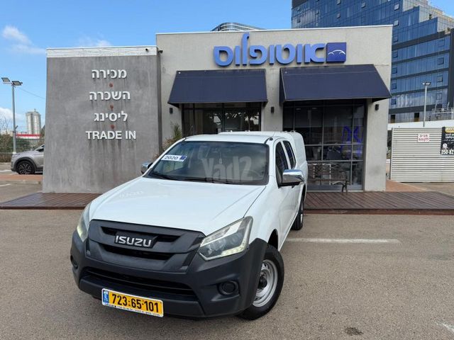 מודעת רכב איסוזו די-מקס