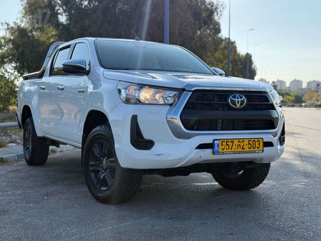 מודעת רכב טויוטה היילקס