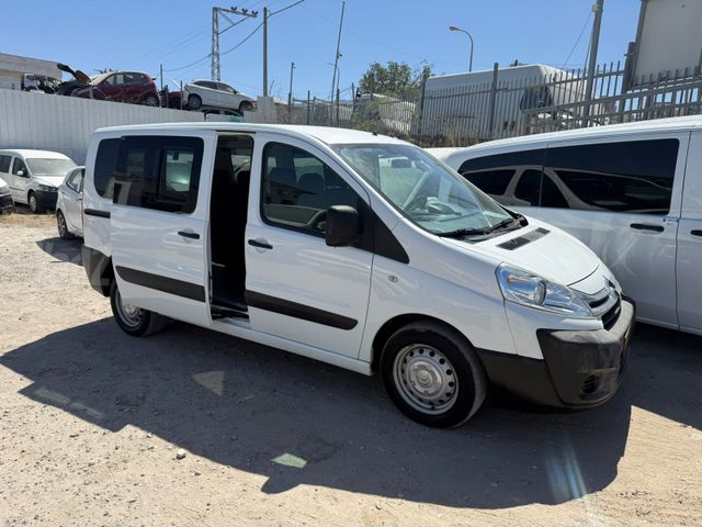 מודעת רכב סיטרואן ג'אמפי