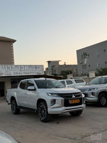 מודעת רכב מיצובישי טרייטון / L200