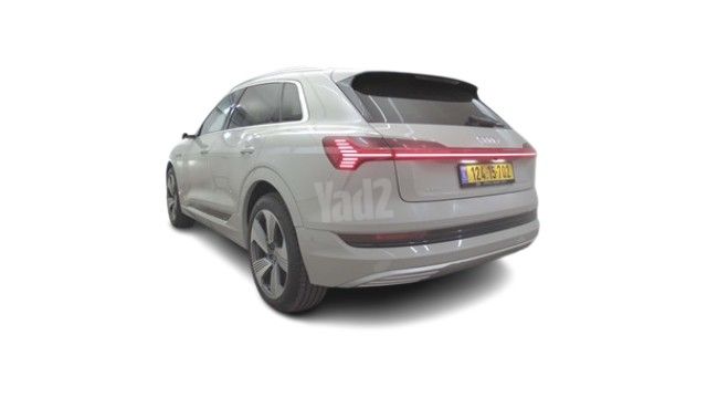 אאודי E-tron