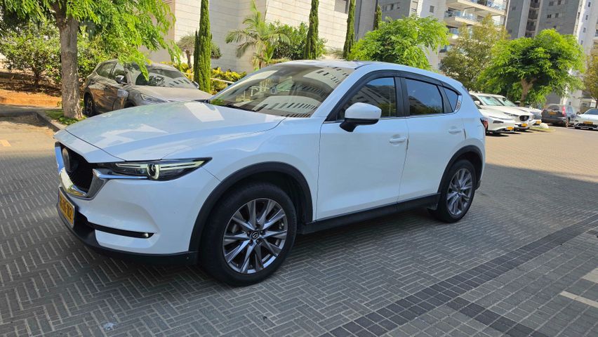 מודעת רכב מאזדה CX-5