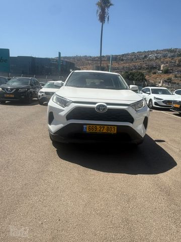 מודעת רכב טויוטה RAV4 1