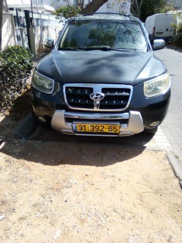 סנטה פה 4X4 Luxury אוט׳ בנזין ג'יפ שטח קשוח 2.7 (189 כ״ס)