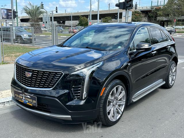 מודעת רכב קאדילק XT4