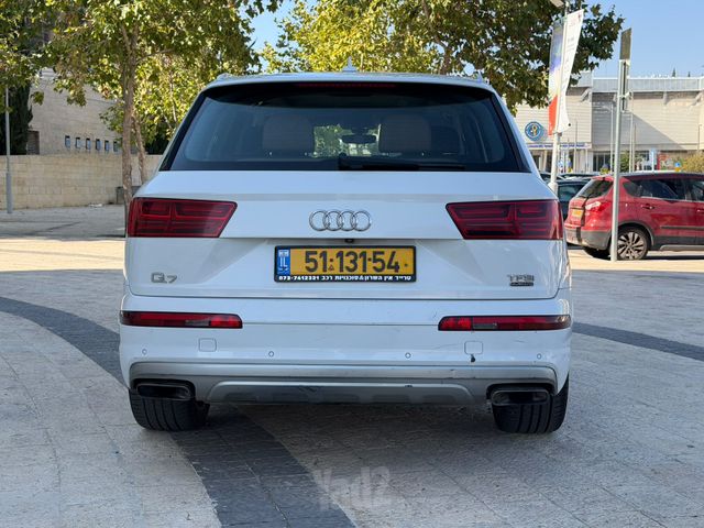 אאודי Q7