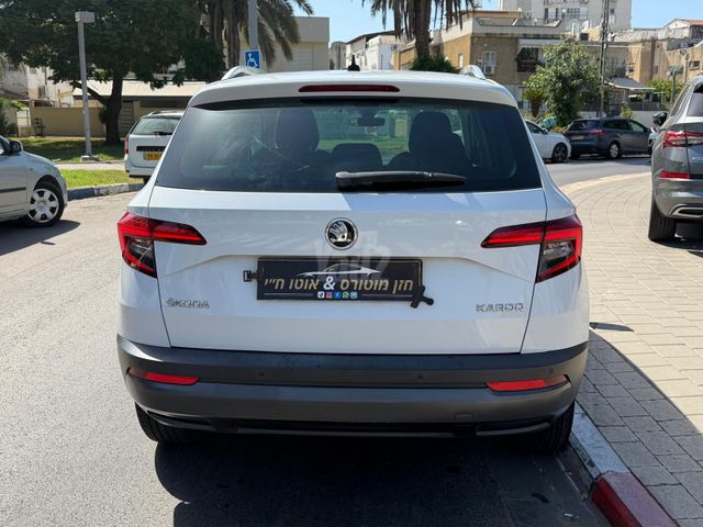 סקודה קארוק