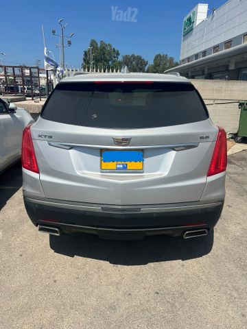 קאדילק XT5