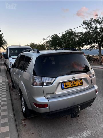 מיצובישי אאוטלנדר