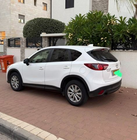 מודעת רכב מאזדה CX-5