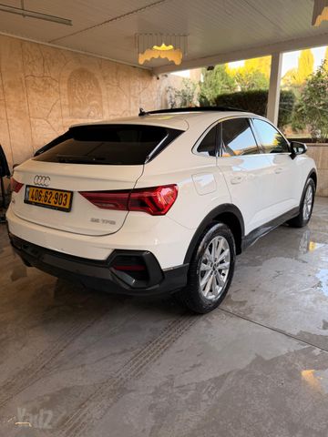 אאודי Q3
