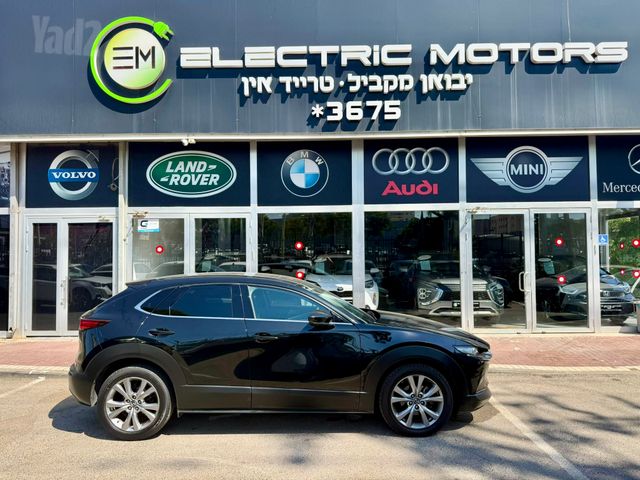 מאזדה CX-30