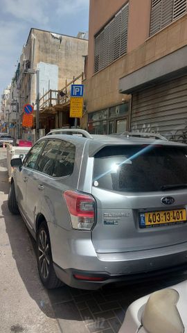 סובארו פורסטר