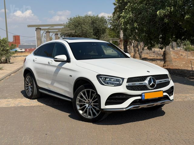 מרצדס-בנץ GLC קופה