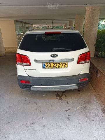 קיה סורנטו