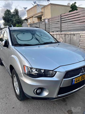 מודעת רכב מיצובישי אאוטלנדר