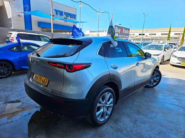 מאזדה CX-30