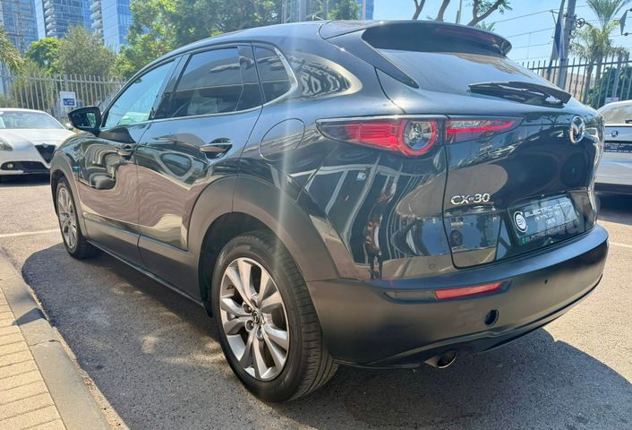מאזדה CX-30