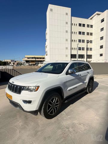 ג'יפ גרנד צ'ירוקי