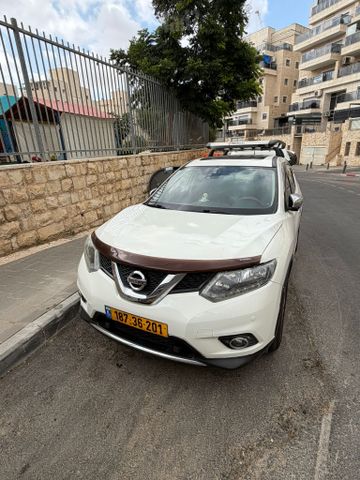 ניסאן אקס טרייל