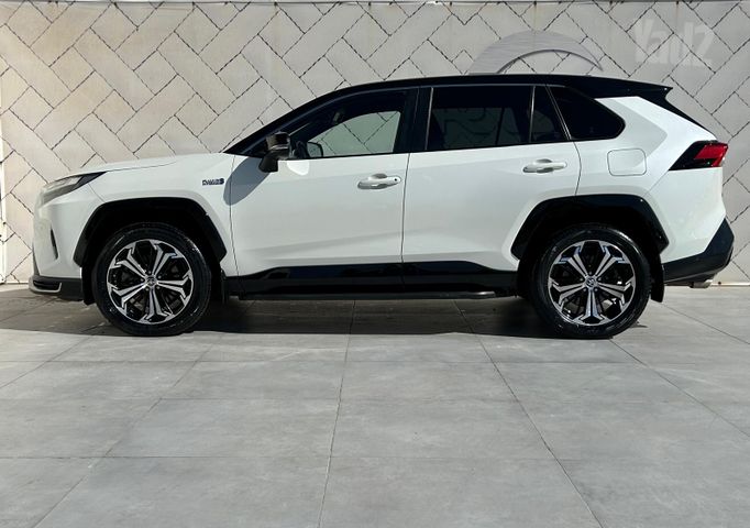 טויוטה RAV4