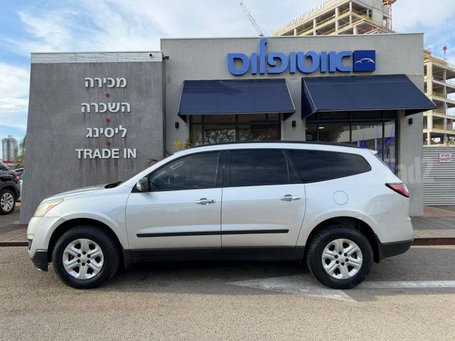 שברולט טראוורס