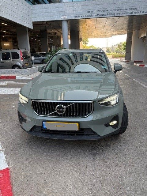 וולוו XC40