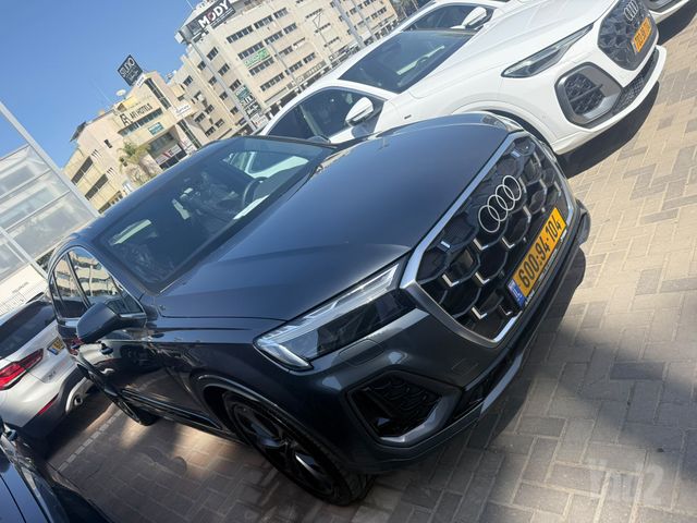 אאודי Q7