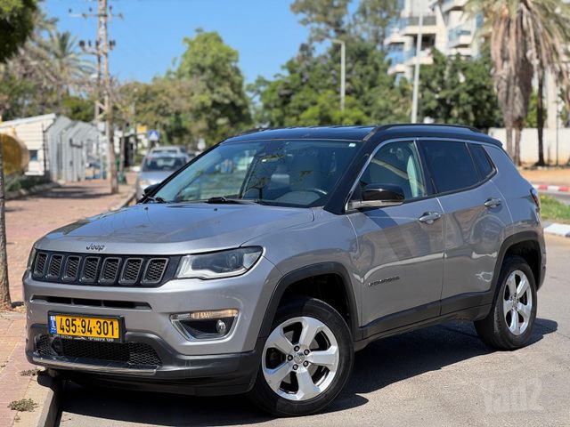 מודעת רכב ג'יפ קומפאס